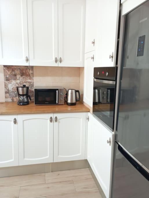 Apartamento De 3 Dormitorios كامبريلس المظهر الخارجي الصورة