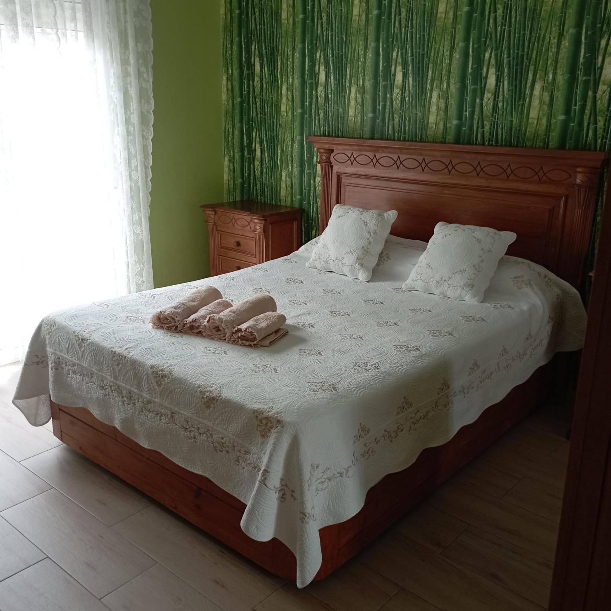 Apartamento De 3 Dormitorios كامبريلس المظهر الخارجي الصورة